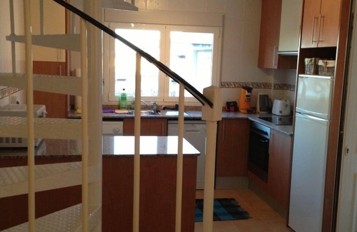 Vinaros Apartment | 3 BEDROOM LUXURY PENTHOUSE, BEACH & GOLF & POOL, WIFI, Large TV/SATELLITE,GARAGE