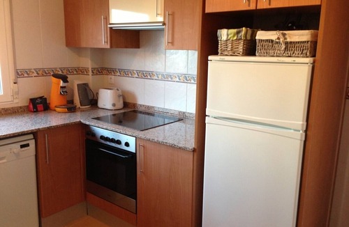 Vinaros Apartment | 3 BEDROOM LUXURY PENTHOUSE, BEACH & GOLF & POOL, WIFI, Large TV/SATELLITE,GARAGE