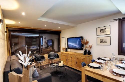 Les Menuires Apartment | 3 pièces rénové 6 pers, ski aux pieds WiFi - FR-1-178-68