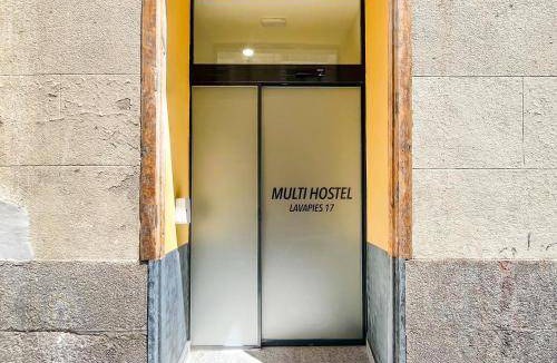Embajadores Hostel | 30 m² Hostel ∙ 1 guest
