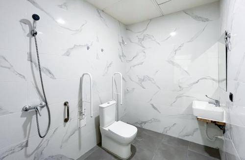Embajadores Hostel | 30 m² Hostel ∙ 1 guest