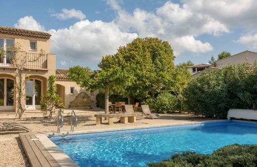 Pont Royal House | 300 m² House ∙ 6 bedrooms ∙ 12 guests