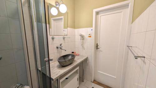 Zizkov Apartment | 35 m² Apartment ∙ 1 bedroom ∙ 4 guests
