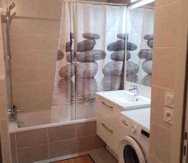Ferney-Voltaire Apartment | 37 m² Apartment ∙ 1 bedroom ∙ 4 guests
