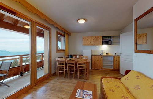 Chamrousse Apartment | 37 m² Apartment ∙ 1 bedroom ∙ 6 guests