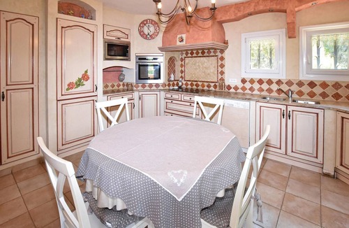 Chamaret House | 4 bedroom gorgeous home in Chamaret