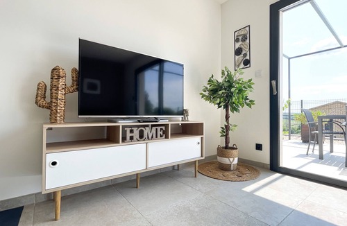 Brujas Villa | 4* villa with 2 bedrooms, air conditioning and private pool
