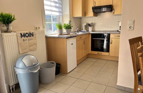 Vollerwiek Apartment | 42 m² Apartment ∙ 2 bedrooms ∙ 2 guests
