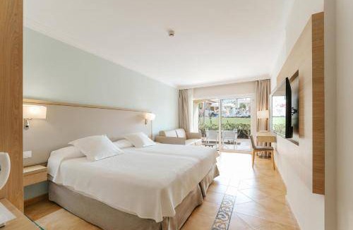 Solana del Matorral Hotel | 42 m² Hotel ∙ 127 guests