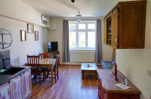 Brevnov Apartment | 45 m² Apartment ∙ 3 guests