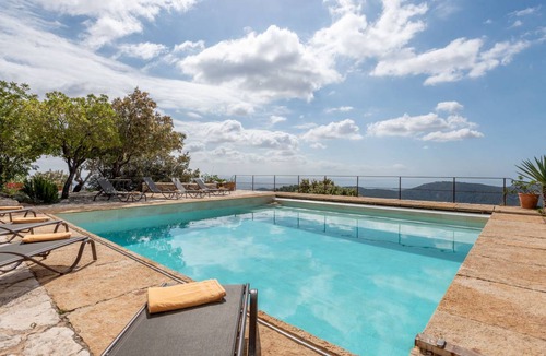 Urbanitzacio Es Verger House | 450 m² Finca ∙ 4 bedrooms ∙ 8 guests