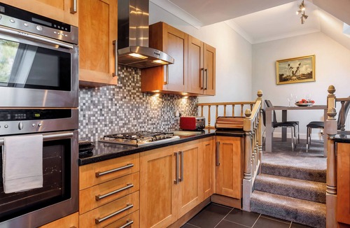 Bournemouth Apartment | 5 bedroom accommodation in Poole