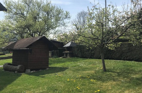 Seynod Apartment | 5 minutes from Annecy? Apartment on 2nd floor of a house with large garden