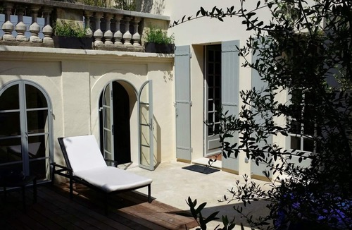Avignon City Centre House | 5-star House with garden and heated swimming pool - city center - aircon