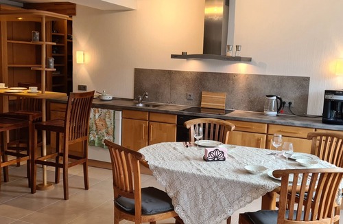 Halle Condo | 5-star vacation apartment "Hedfan" in Cnauceltaidd