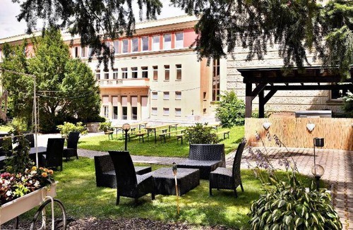 Dejvice Hotel | 50 m² Hotel ∙ 127 guests
