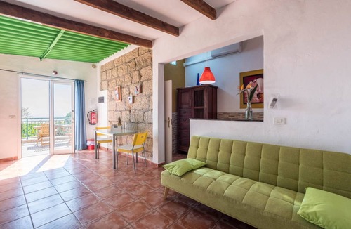 Alcala House | 50 m² House ∙ 1 bedroom ∙ 2 guests