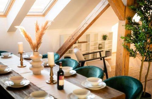 Karlin Apartment | 55 m² Apartment ∙ 6 bedrooms ∙ 14 guests