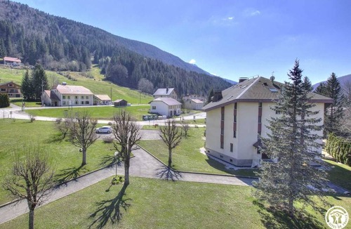 Lelex House | 59 m² Gîte ∙ 2 bedrooms ∙ 6 guests
