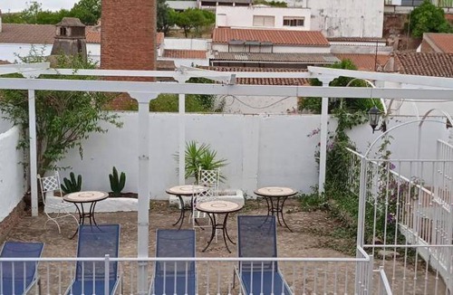 Jerez de los Caballeros Hotel | 60 m² Hotel ∙ 5 guests
