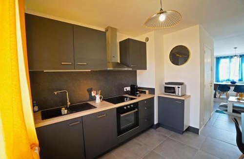 Craponne Apartment | 60 m² Apartment ∙ 2 bedrooms ∙ 5 guests