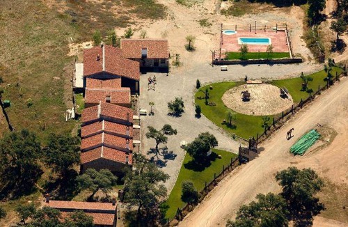El Madrono Resort | 60 m² Resort ∙ 2 bedrooms ∙ 11 guests