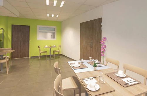 Valence Apartment | 62 m² Serviced apartment ∙ 2 bedrooms ∙ 127 guests