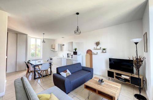Saint-Rambert-d'Albon Apartment | 63 m² Apartment ∙ 2 bedrooms ∙ 5 guests