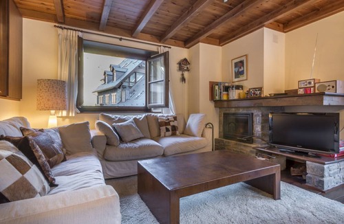 Baqueira Apartment | 64 m² Apartment ∙ 2 bedrooms ∙ 6 guests