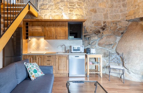 Fresnedillas de la Oliva Apartment | 65 m² Apartment ∙ 2 bedrooms ∙ 6 guests