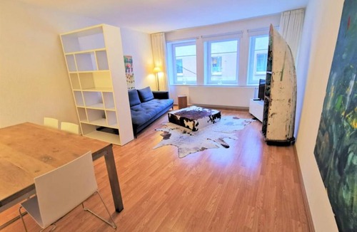 Mitte Apartment | 70 m² Apartment ∙ 2 bedrooms ∙ 3 guests