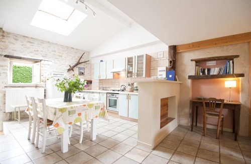 Courmangoux House | 70 m² Gîte ∙ 2 bedrooms ∙ 5 guests