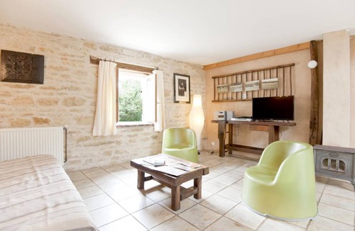 Courmangoux House | 70 m² Gîte ∙ 2 bedrooms ∙ 5 guests
