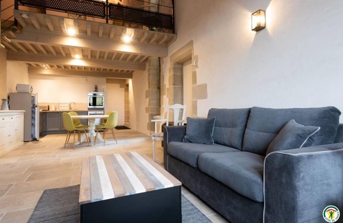Bourg-les-Valence House | 72 m² Gîte ∙ 3 guests
