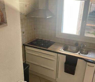 Route d'Arles Apartment | 75 m² Apartment ∙ 2 bedrooms ∙ 6 guests