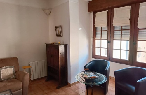 Arles City Centre Apartment | 75 m² Apartment ∙ 2 bedrooms ∙ 4 guests