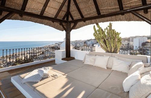 Torremolinos Apartment | 750 m² Apartment ∙ 5 bedrooms ∙ 12 guests