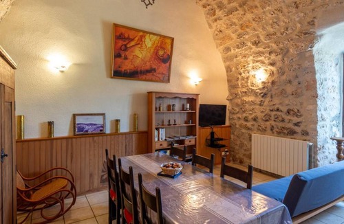 Saint-Georges-de-Levejac House | 77 m² Gîte ∙ 2 bedrooms ∙ 5 guests
