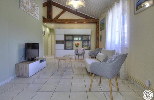 Chatenay House | 78 m² Gîte ∙ 2 bedrooms ∙ 5 guests