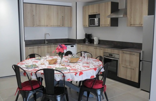 Albiez-le-Vieux Apartment | ☆ 8-guest apartment in Albiez with large balcony