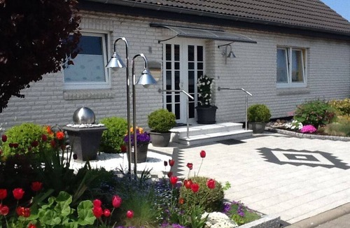 Heiligenhafen Apartment | 80 m² Apartment ∙ 2 bedrooms ∙ 4 guests