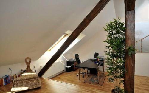 Smichov Apartment | 80 m² Apartment ∙ 5 guests