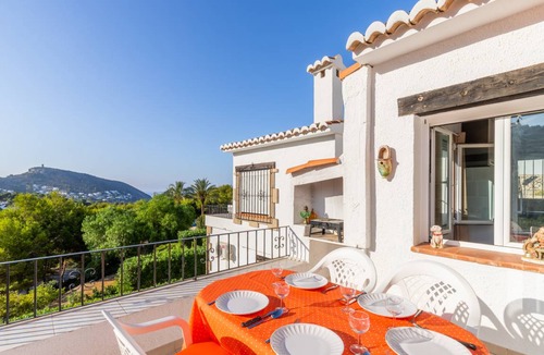 Arnella House | 80 m² House ∙ 3 bedrooms ∙ 5 guests