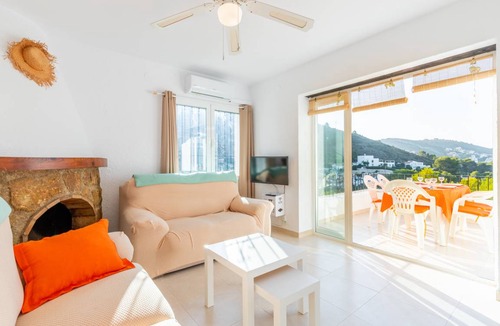 Arnella House | 80 m² House ∙ 3 bedrooms ∙ 5 guests