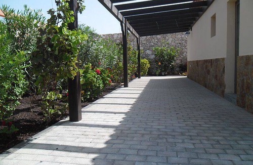 Bahia Calma Ski Chalet | 89 m² Chalet ∙ 2 bedrooms ∙ 4 guests