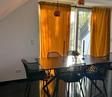 Bad Homburg v.d. Hoehe Apartment | 90 m² Apartment ∙ 4 bedrooms ∙ 8 guests