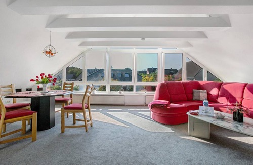 Heide Apartment | 90 m² Apartment ∙ 2 bedrooms ∙ 2 guests