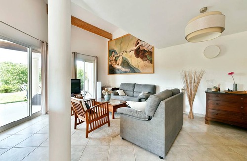 Garrigues House | 90 m² House ∙ 2 bedrooms ∙ 6 guests