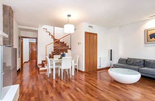 Dreta de l'Eixample Apartment | 95 m² Apartment ∙ 2 bedrooms ∙ 6 guests