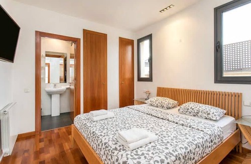 Dreta de l'Eixample Apartment | 95 m² Apartment ∙ 2 bedrooms ∙ 6 guests